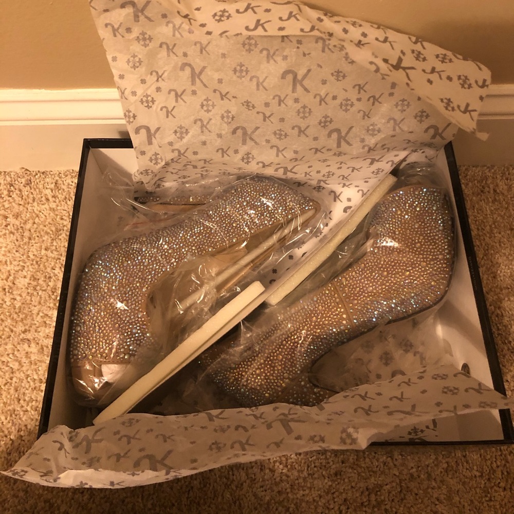 Johnathan Kayne Heels